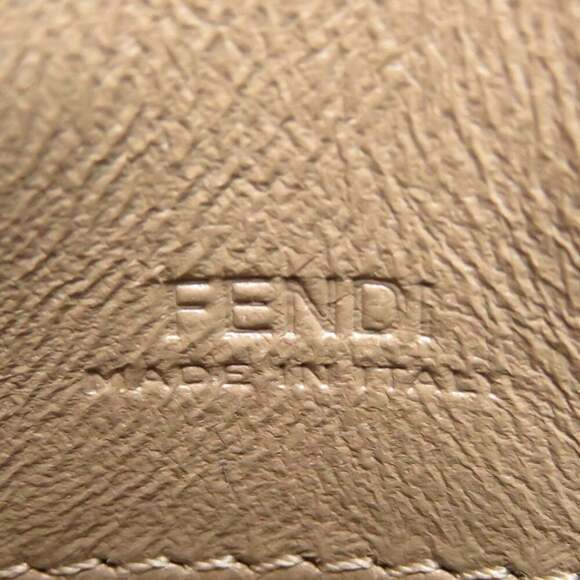 FENDI Cream Shoulder Bag - Picture 10 of 11